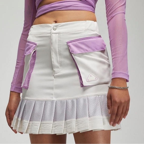 NEW Nike Air Jordan 23 Engineered Pleat Hem Mini Skirt - Picture 1 of 8
